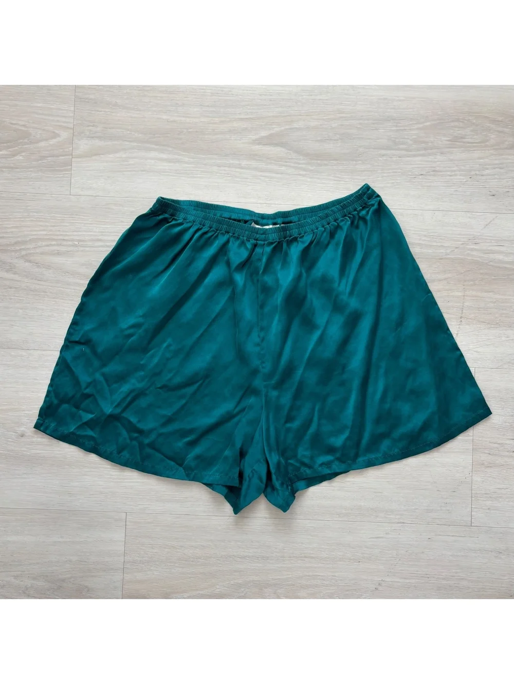 VTG Victoria's Secret 100% Silk Pajama Medium Teal Vest Shorts Lingerie Bridal